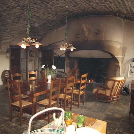 Chateau De Flee Semur-en-Auxois Exterior photo